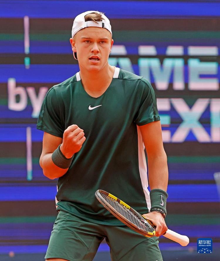 从而制定更 从而制定更