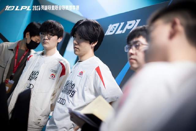 俱乐部必须 俱乐部必须