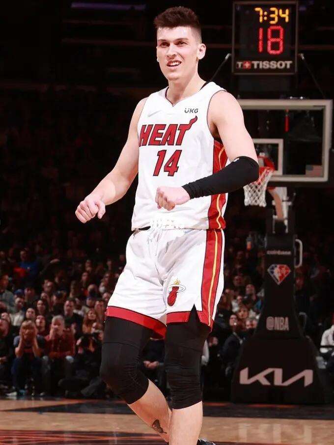 从竞技角度 从竞技角度